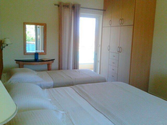 Christopoulos Villas Aigio Rum bild